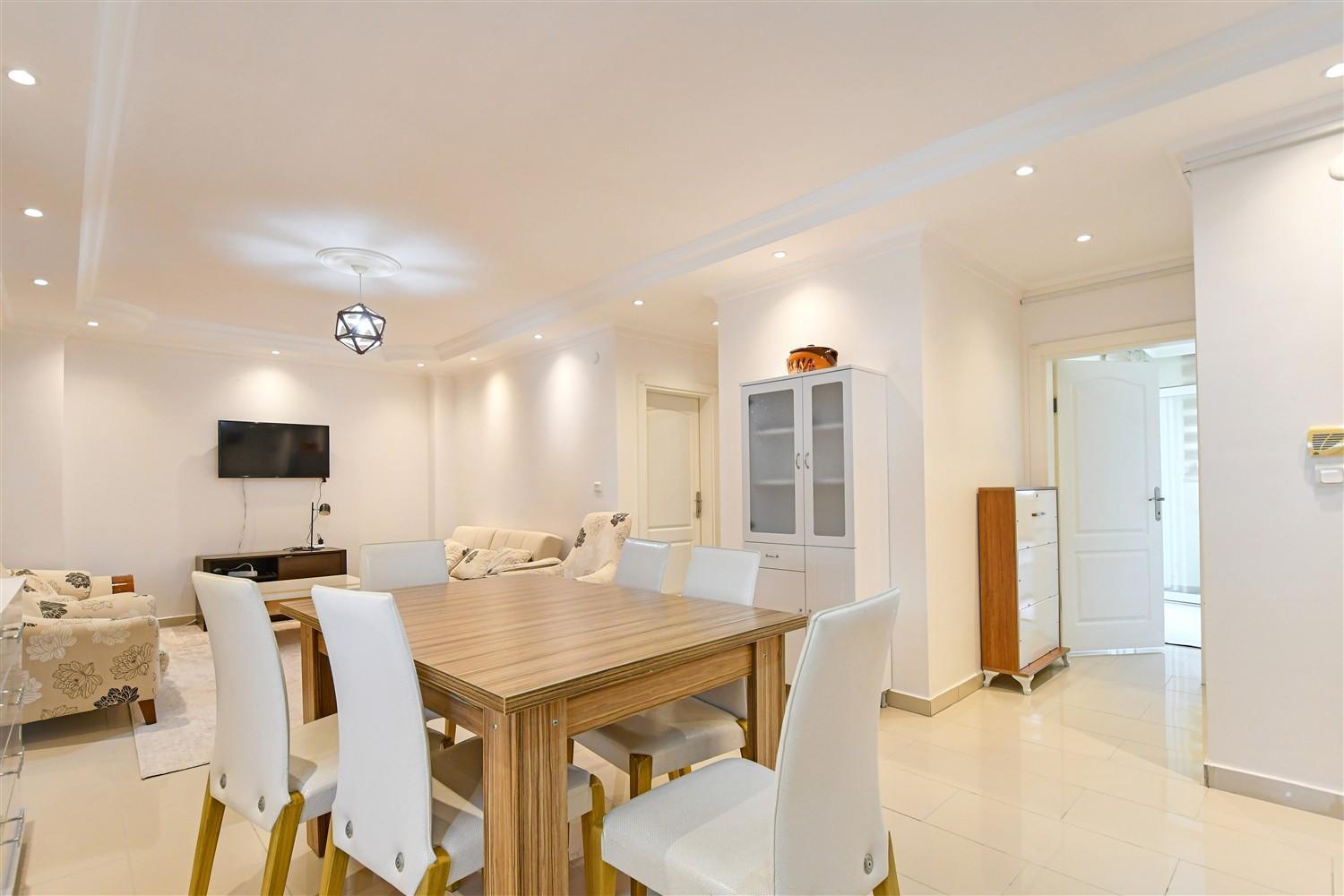 Stone Peaceful Beachfront Living, 2-bedroom In Demirtas *